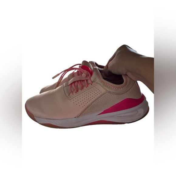 Clove size 7 women all classic shoes - Picture 2 of 3